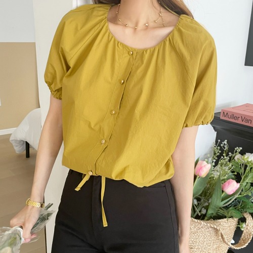 Cotton Gold Button Puff Short-Sleeved Blouse